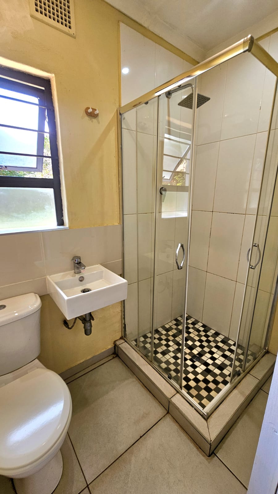 To Let 3 Bedroom Property for Rent in Schoemansville North West